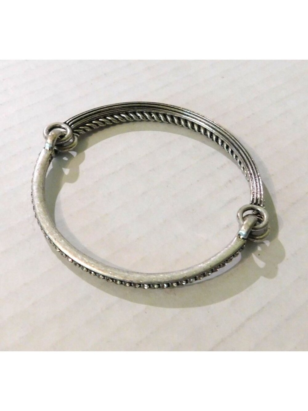 Premier Designs Matte Silver Crystal Bracelet 7.5 Inch Cable Groove Design